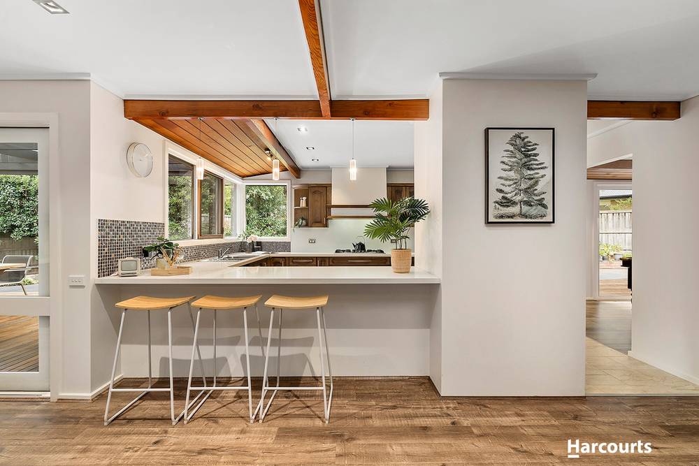 6 Harrow Gardens, WANTIRNA, VIC 3152