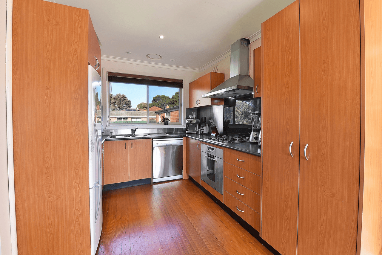 75 Rathcown Road, Reservoir, VIC 3073