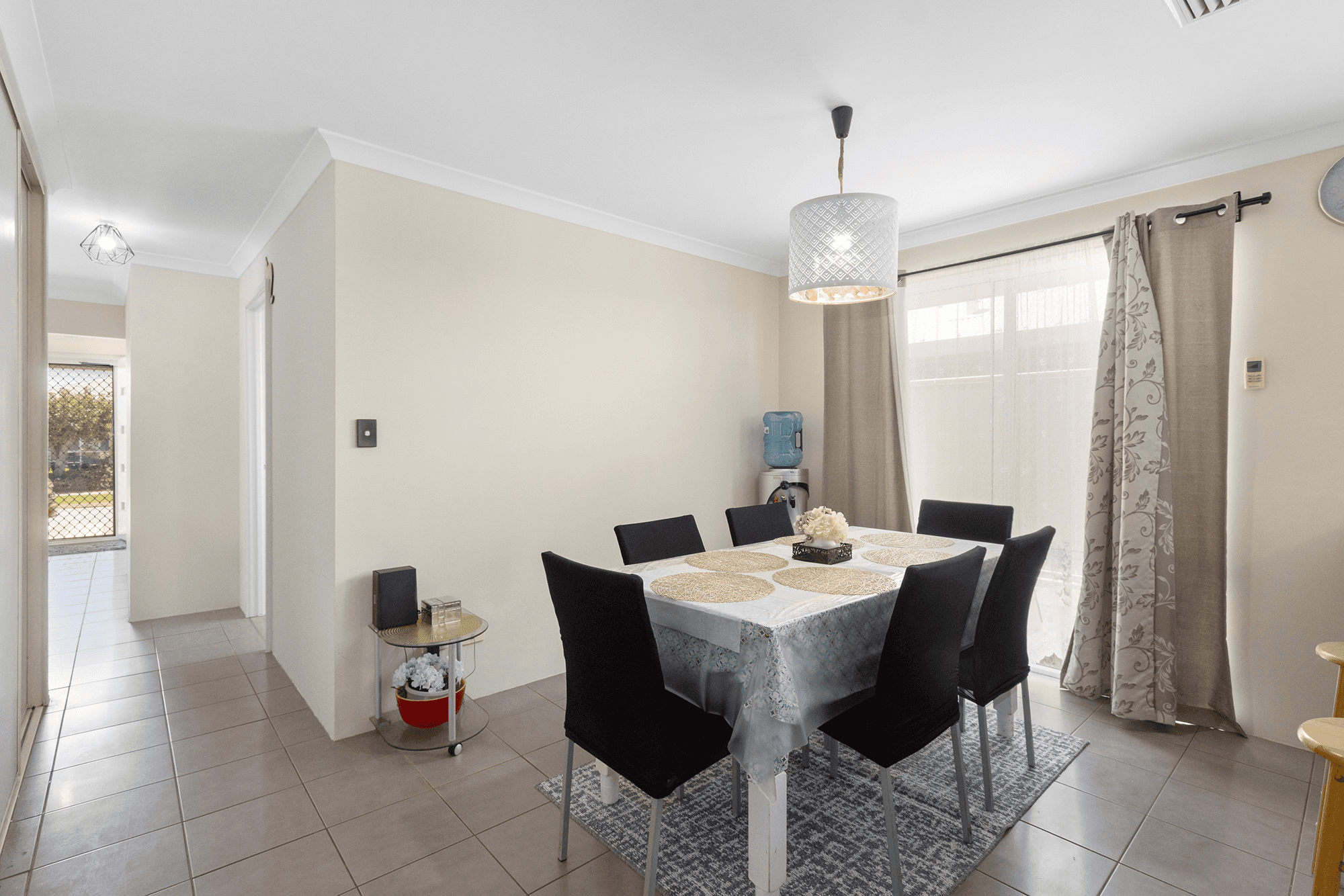 26 Bordeaux Parade, PIARA WATERS, WA 6112