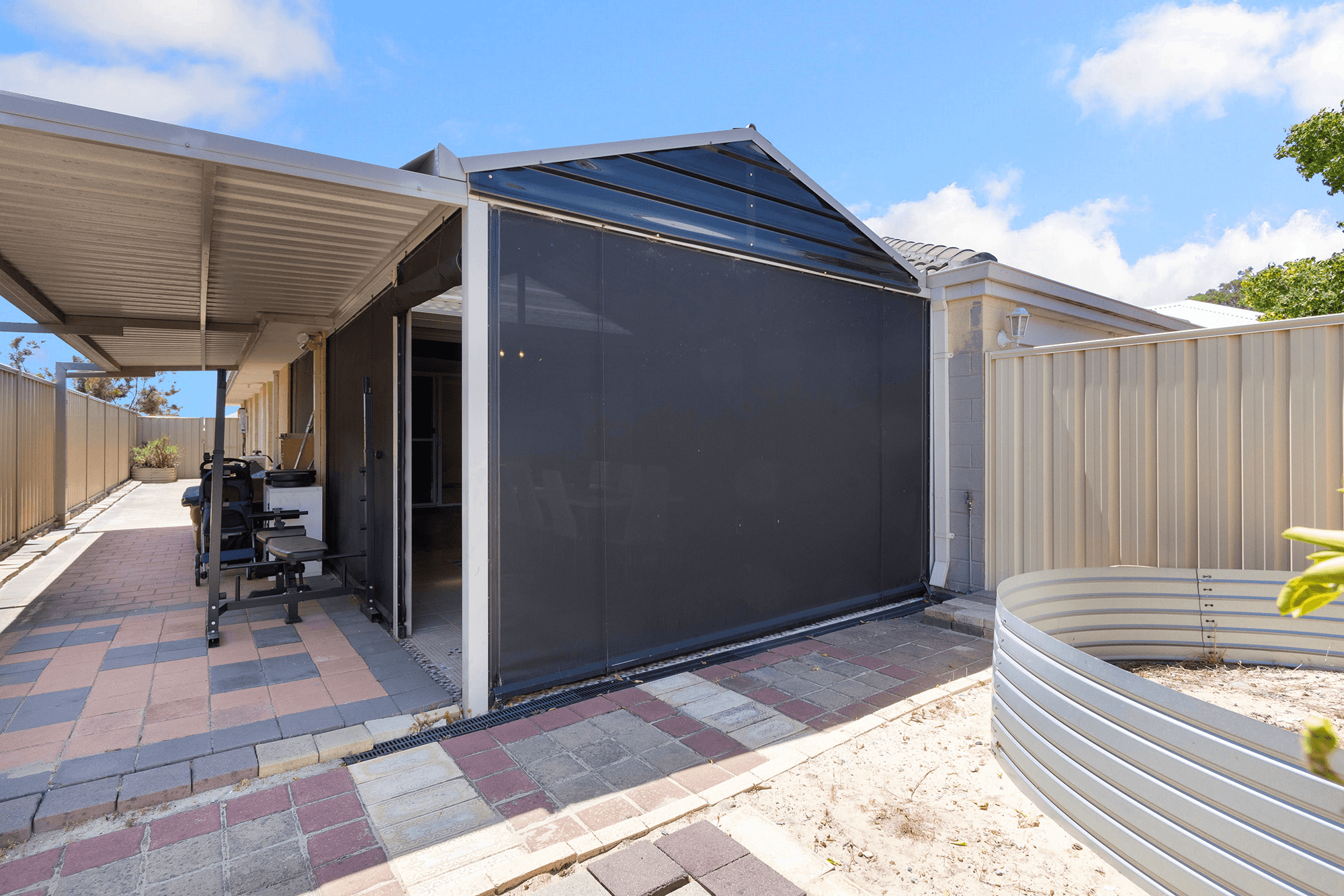 26 Bordeaux Parade, PIARA WATERS, WA 6112