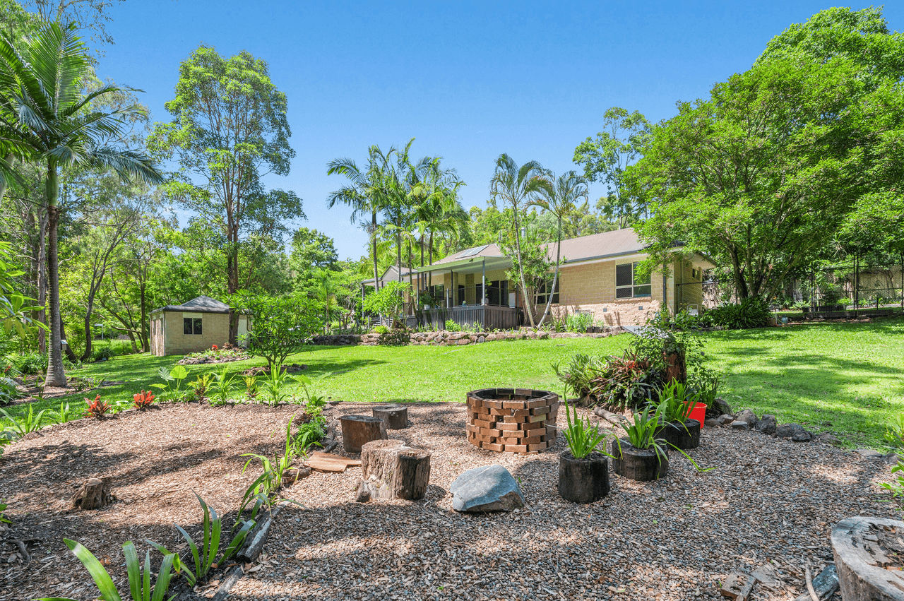 123 Castle Hill Drive North, GAVEN, QLD 4211