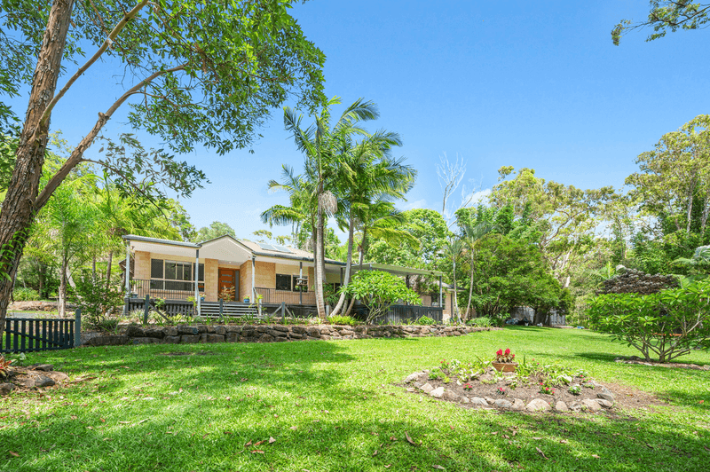 123 Castle Hill Drive North, GAVEN, QLD 4211