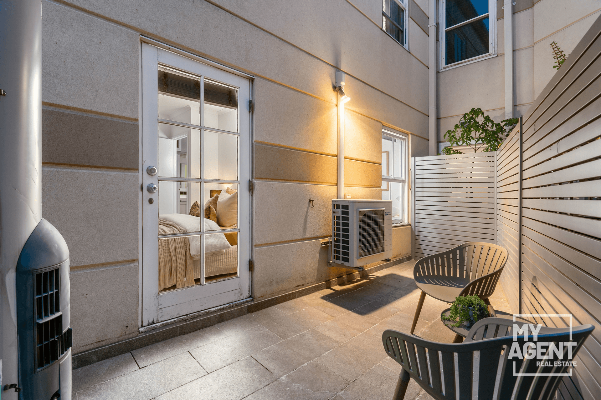 2/104 Coventry Street, Southbank, VIC 3006