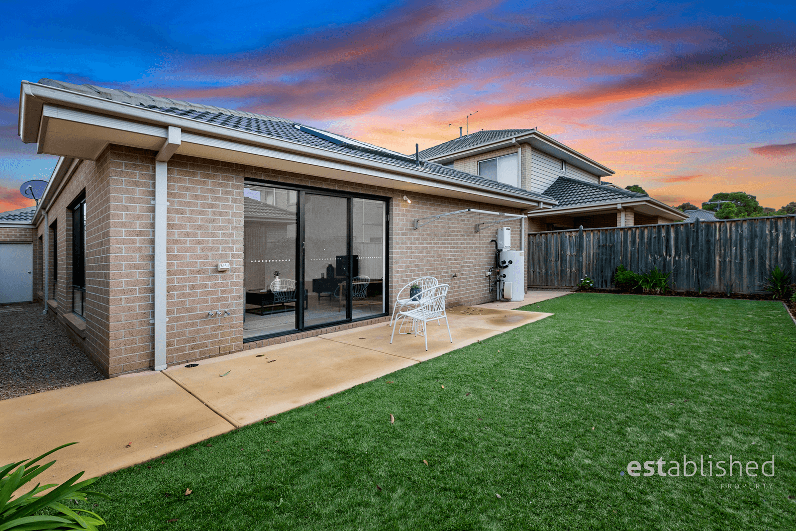 21 Maritime Circuit, SANCTUARY LAKES, VIC 3030