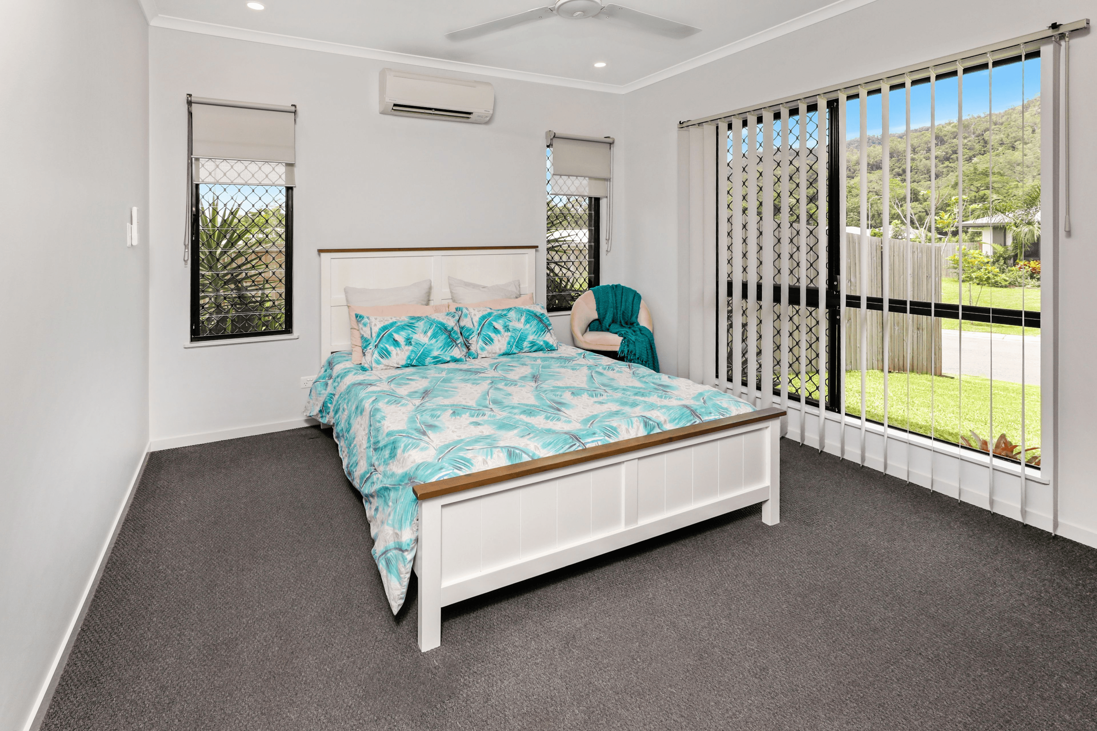 23 Lacebark Crescent, Bentley Park, Qld 4869