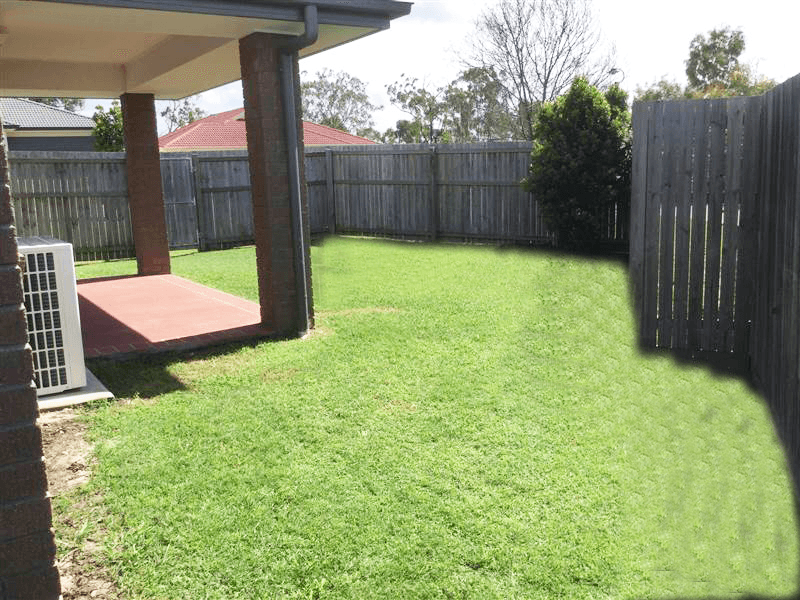 15 Faustina Close, AUGUSTINE HEIGHTS, QLD 4300