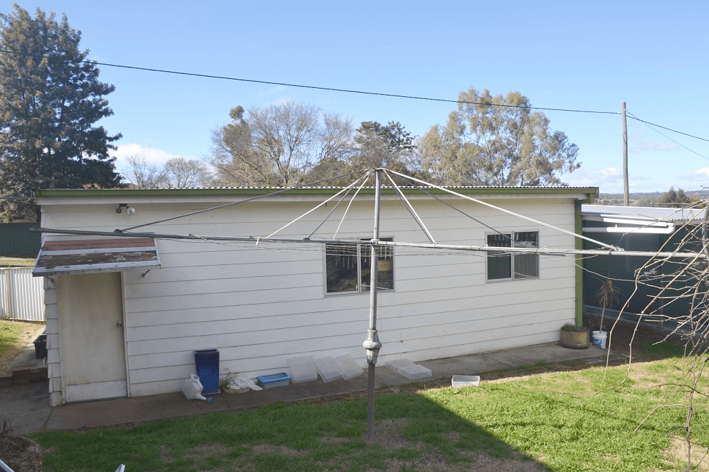 35 George Street, INVERELL, NSW 2360