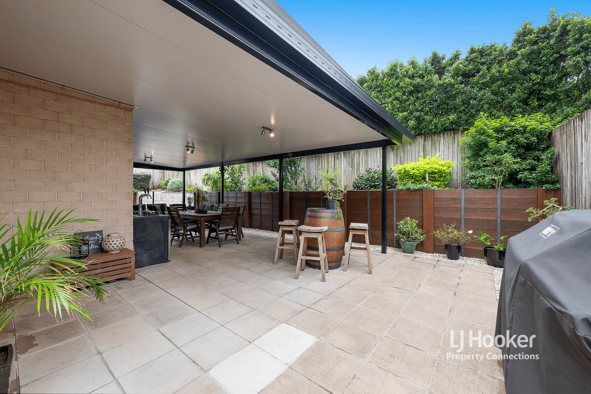 153 Saraband Drive, Eatons Hill, QLD 4037