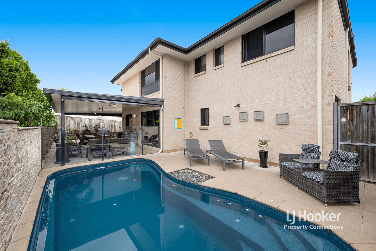 153 Saraband Drive, Eatons Hill, QLD 4037
