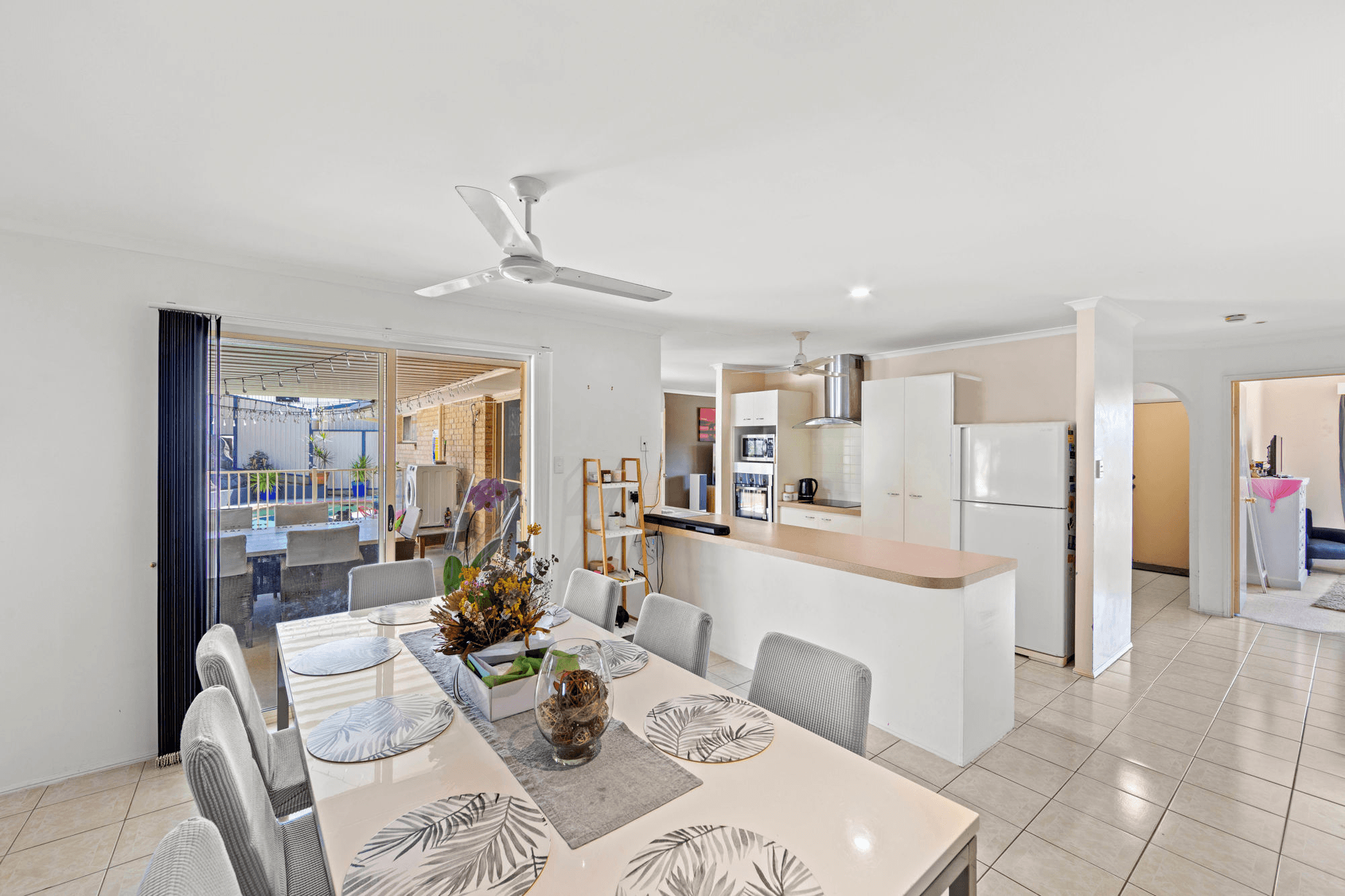 44 Ziedan Drive, MUDGEERABA, QLD 4213