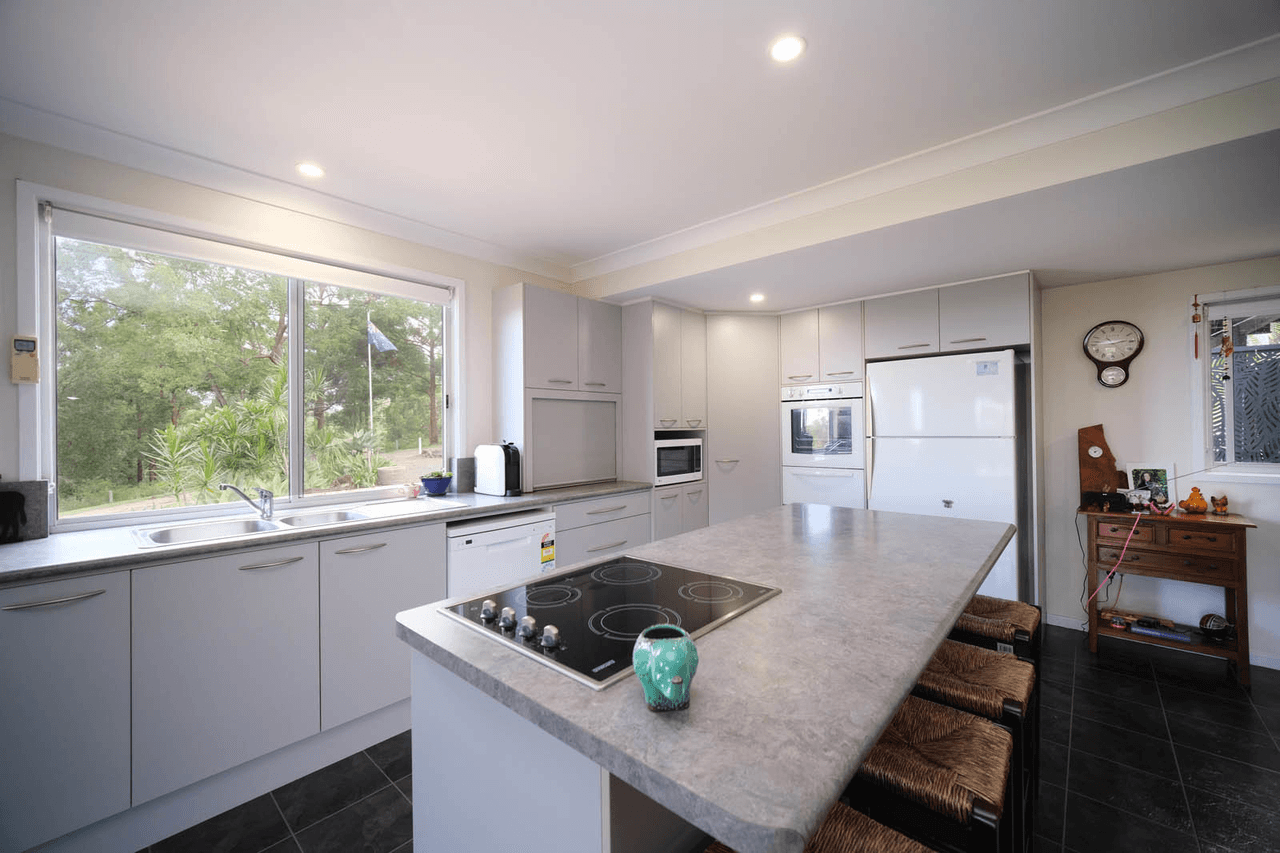 427 Candoormakh Creek Rd, Nabiac, NSW 2312