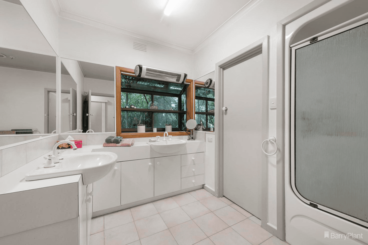 12 Panorama Avenue, RINGWOOD NORTH, VIC 3134