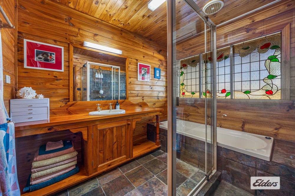 23 Bolton Road, Moyston, VIC 3377