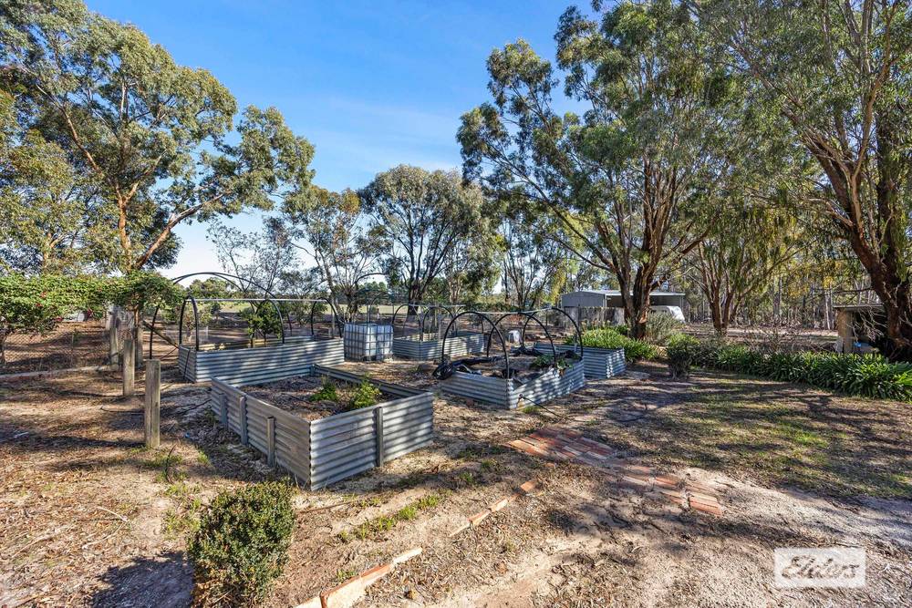 23 Bolton Road, Moyston, VIC 3377
