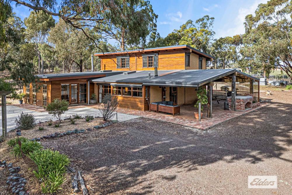 23 Bolton Road, Moyston, VIC 3377