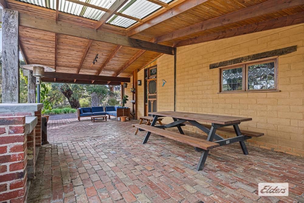23 Bolton Road, Moyston, VIC 3377
