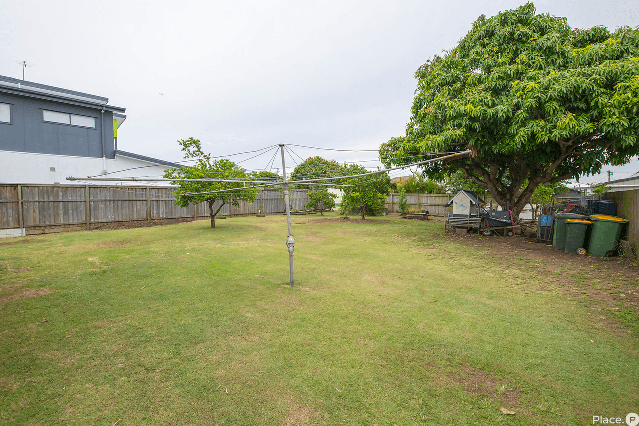 386 Richmond Road, Cannon Hill, QLD 4170