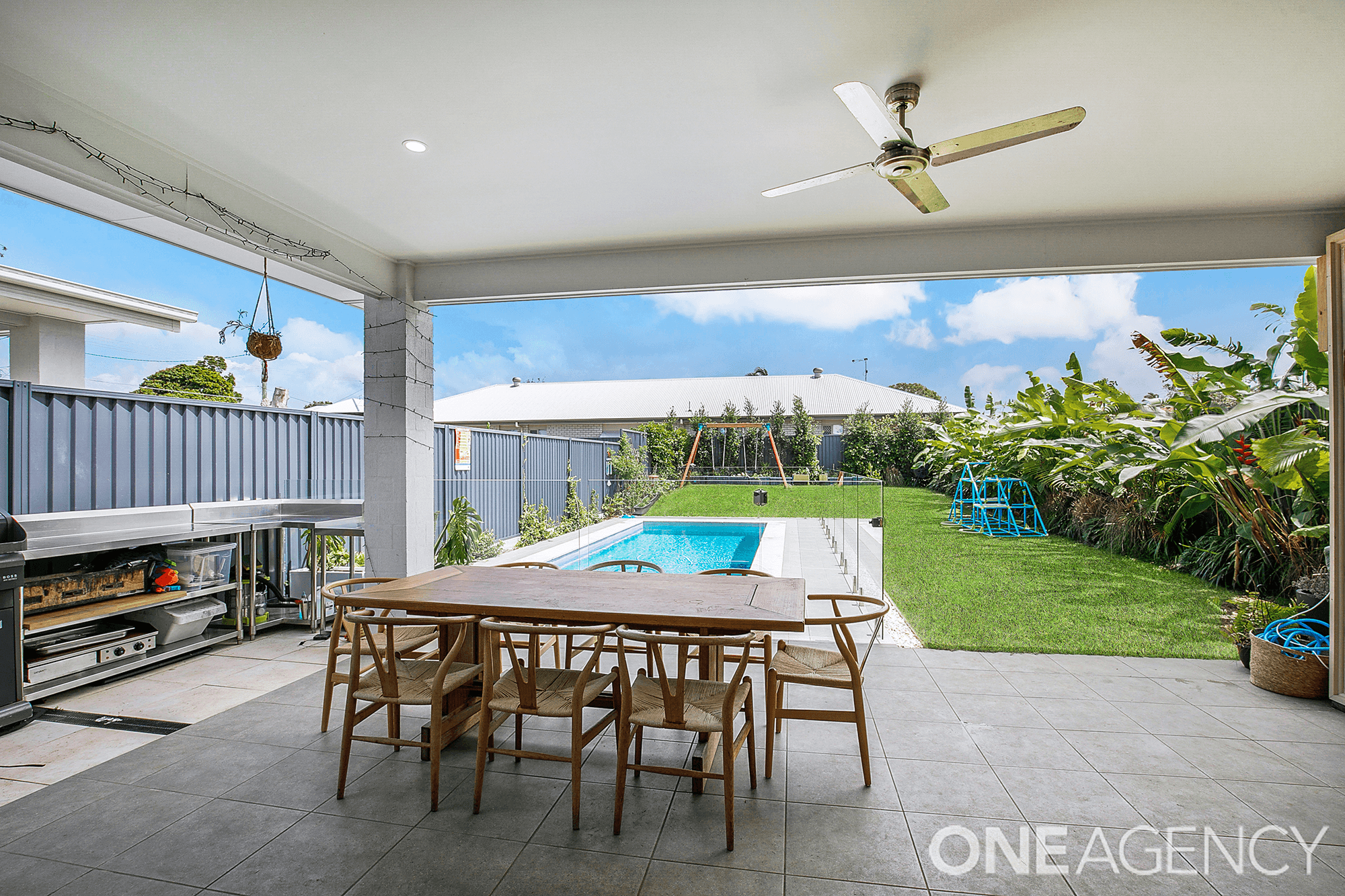 585a Oxley Avenue, Scarborough, QLD 4020