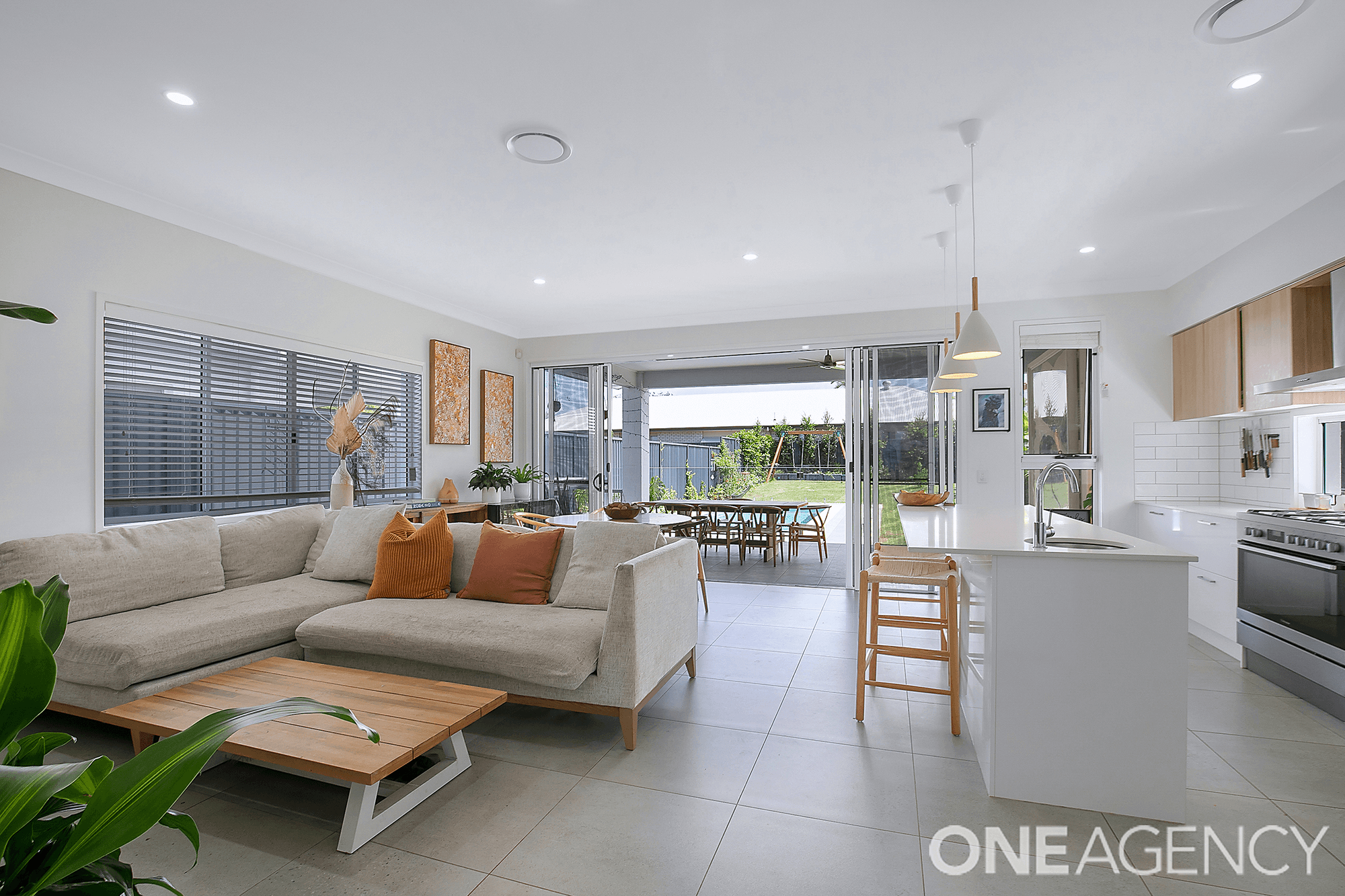 585a Oxley Avenue, Scarborough, QLD 4020
