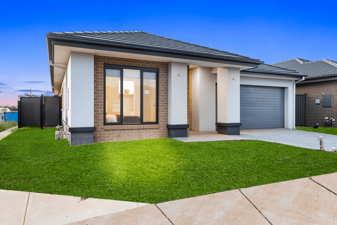 10 Alutu Road, TRUGANINA, VIC 3029