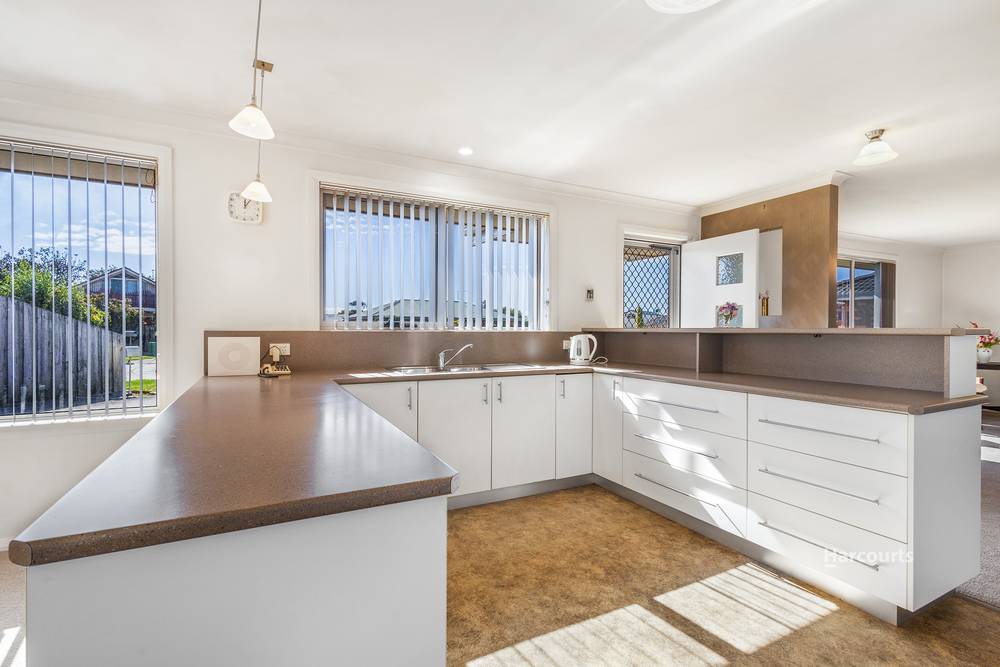 11 Crisling Place, PENGUIN, TAS 7316