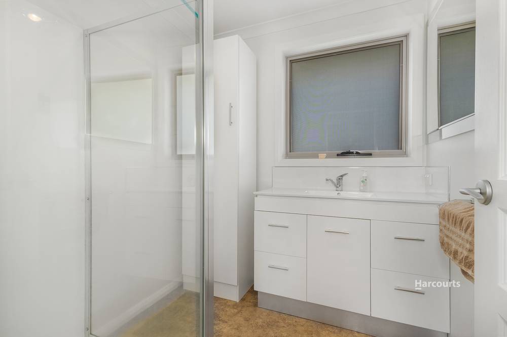 11 Crisling Place, PENGUIN, TAS 7316