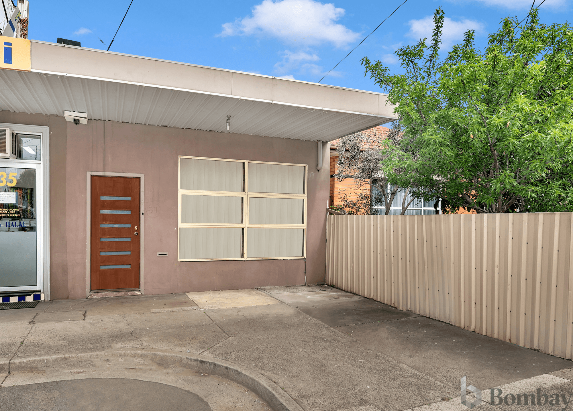 37 Augusta Avenue, CAMPBELLFIELD, VIC 3061