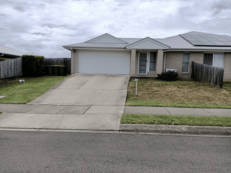 76 Rockman Drive, RACEVIEW, QLD 4305