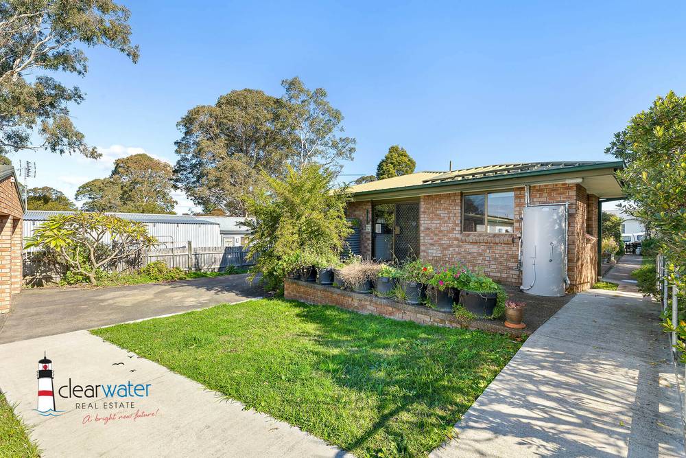 8 Maunsell St, Moruya, NSW 2537