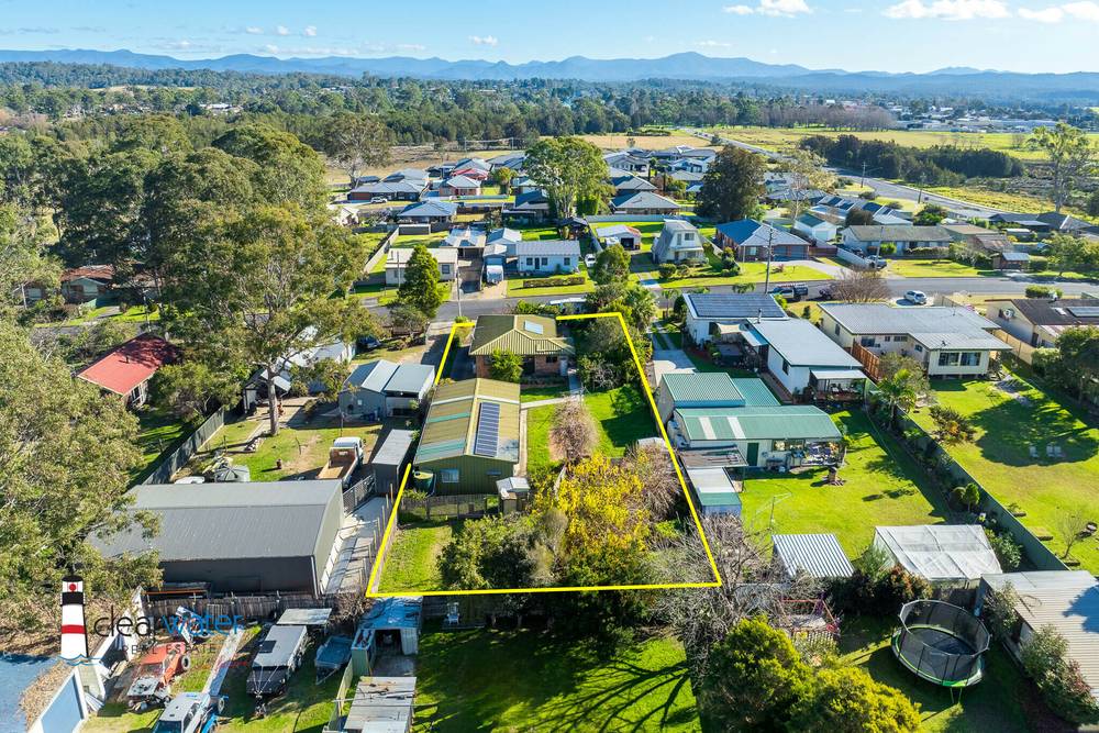 8 Maunsell St, Moruya, NSW 2537