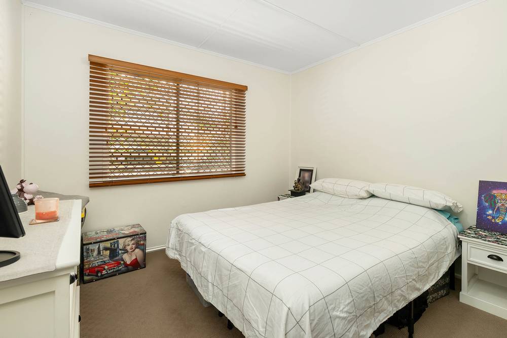 1 Brierty Street, Wynnum West, QLD 4178