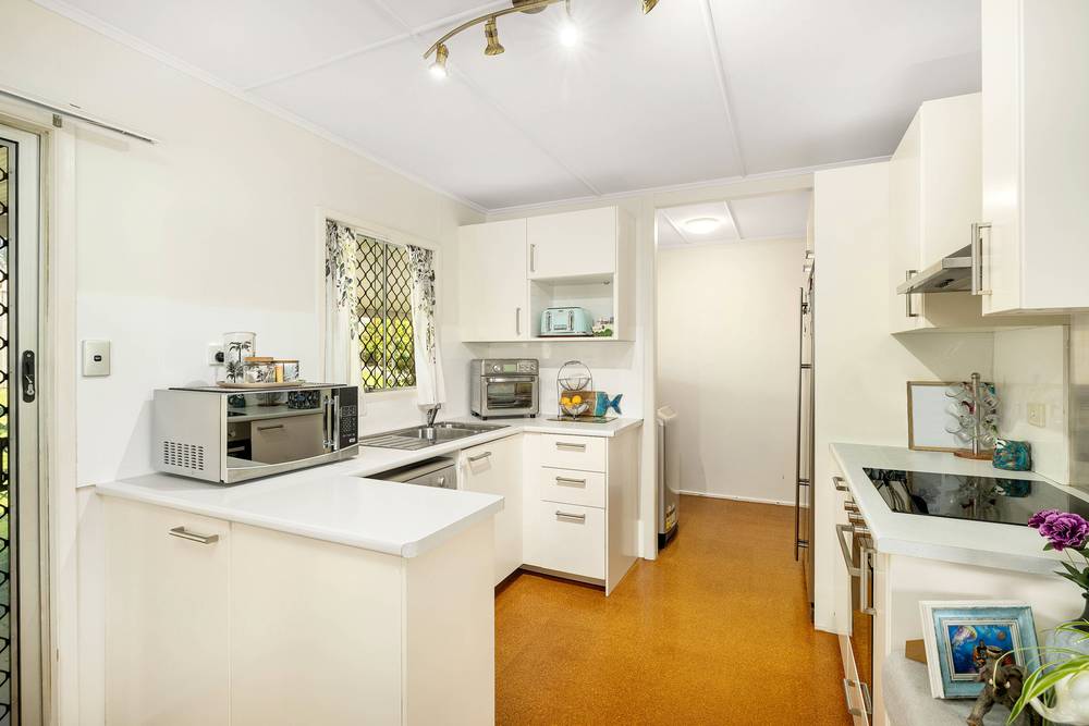 1 Brierty Street, Wynnum West, QLD 4178