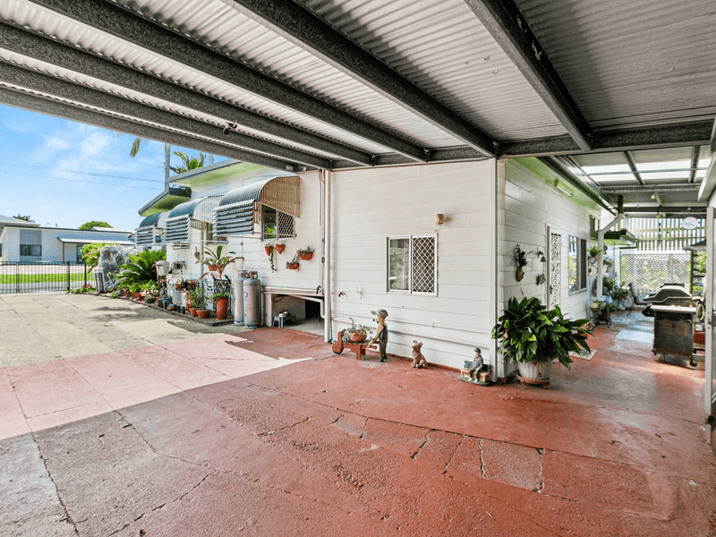 21 First Avenue, MAAROOM, QLD 4650