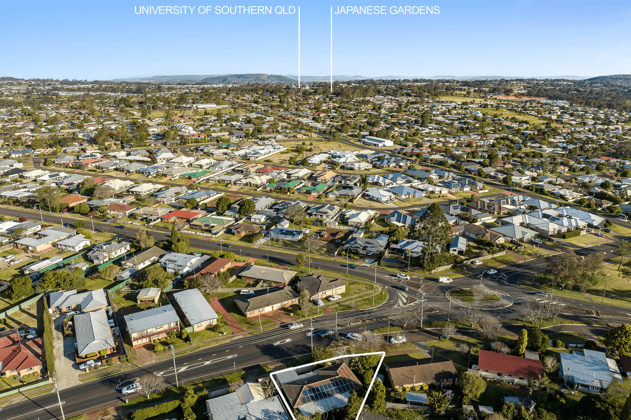 135 Drayton Road, HARRISTOWN, QLD 4350