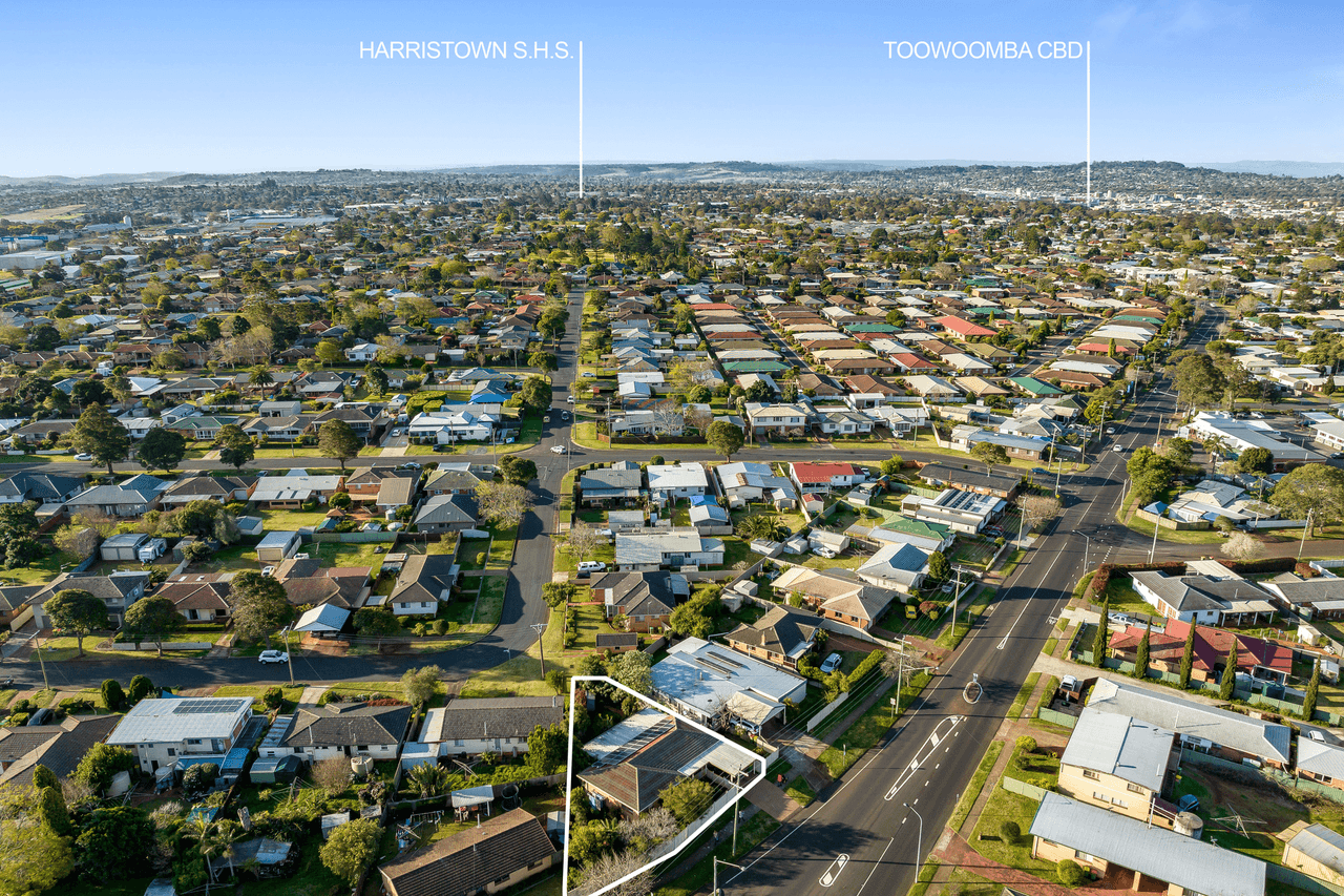 135 Drayton Road, HARRISTOWN, QLD 4350