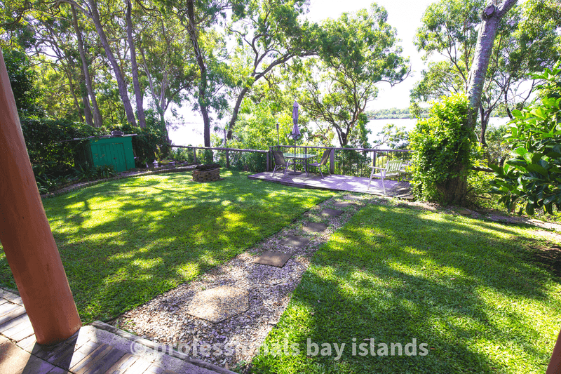 68 Timothy Street, Macleay Island, QLD 4184