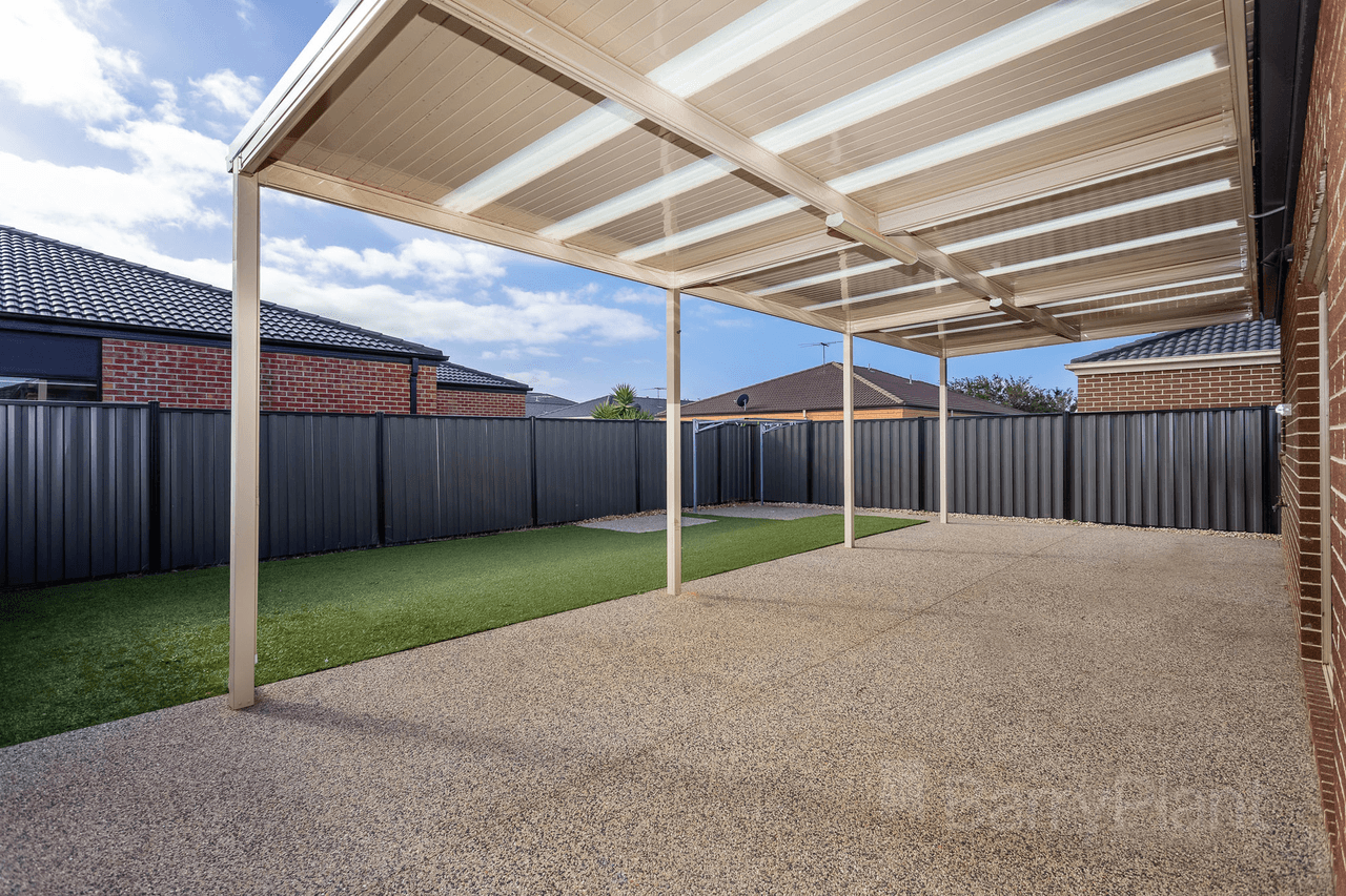 8 Palace Road, Point Cook, VIC 3030