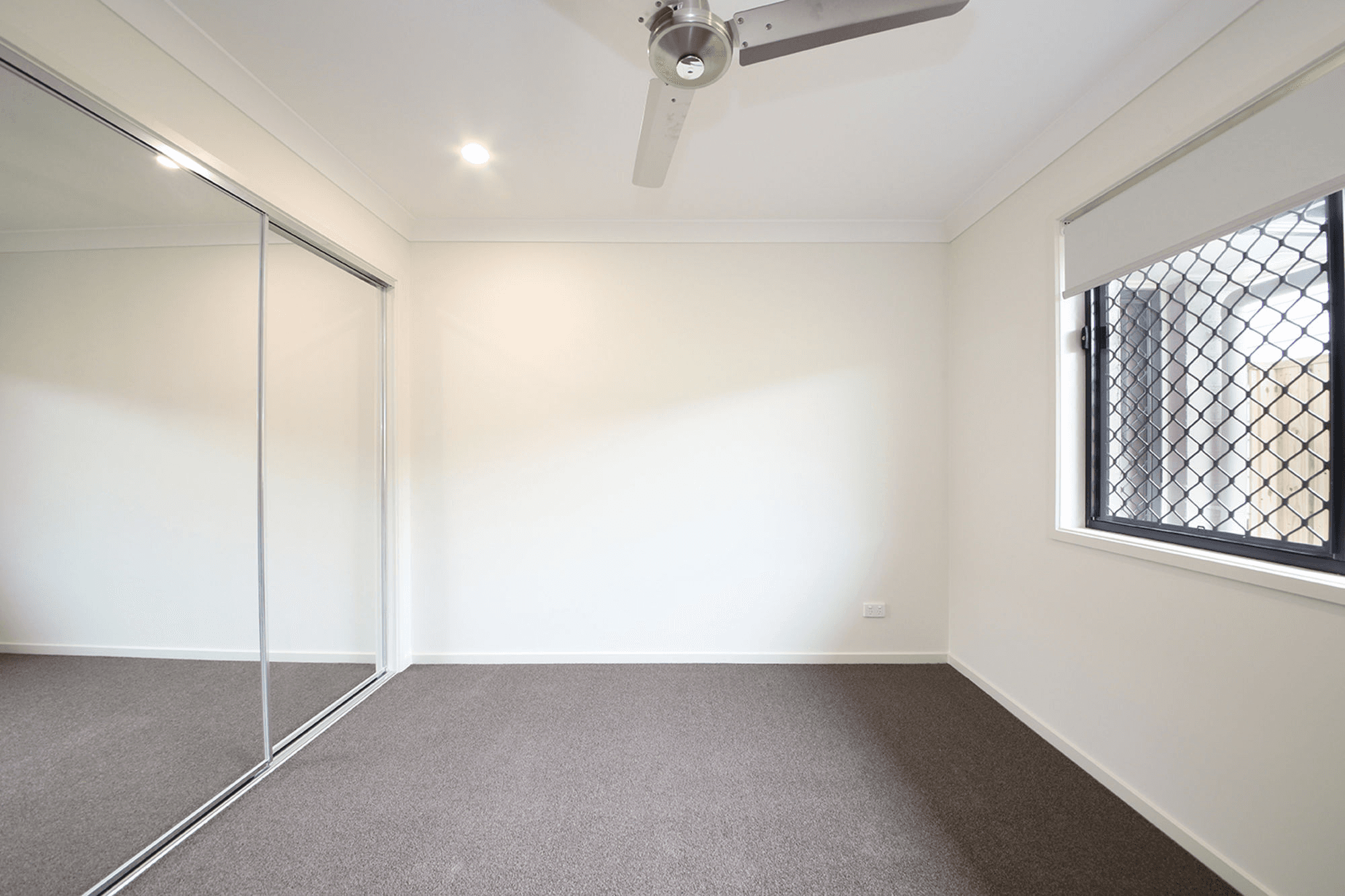 4 Delaway Street, CHAMBERS FLAT, QLD 4133