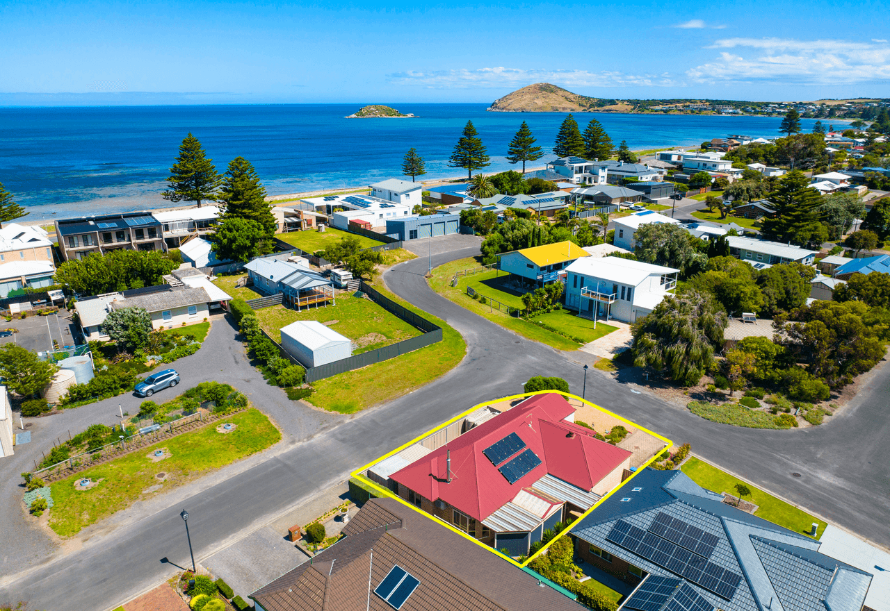 6 Henry Street, ENCOUNTER BAY, SA 5211