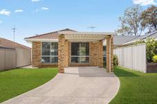 76A Carbasse Cresent, ST HELENS PARK, NSW 2560