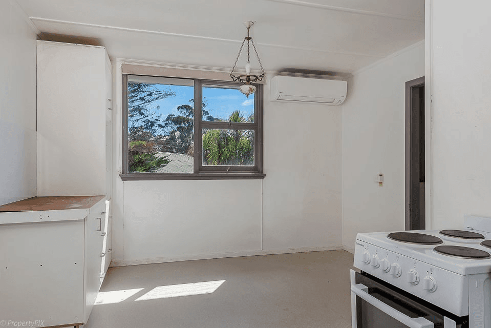 15 APANIE CRESCENT, CHIGWELL, TAS 7011