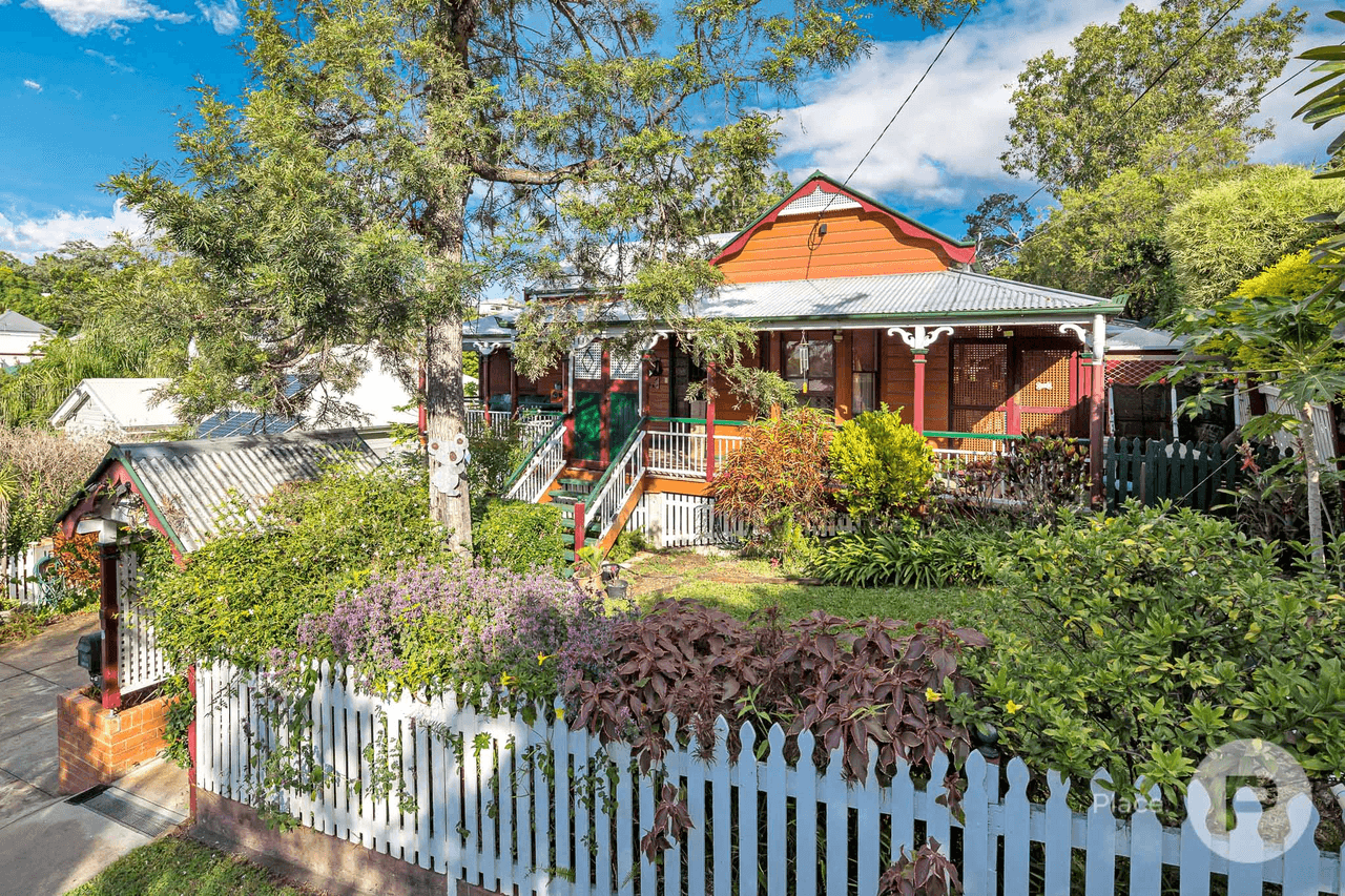 19 Pleasant Street, RED HILL, QLD 4059