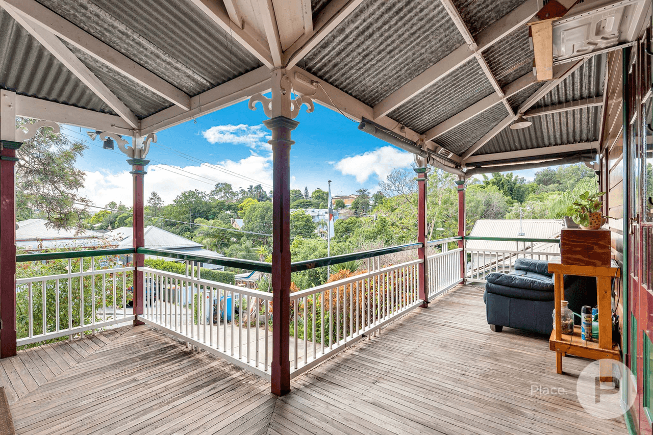 19 Pleasant Street, RED HILL, QLD 4059