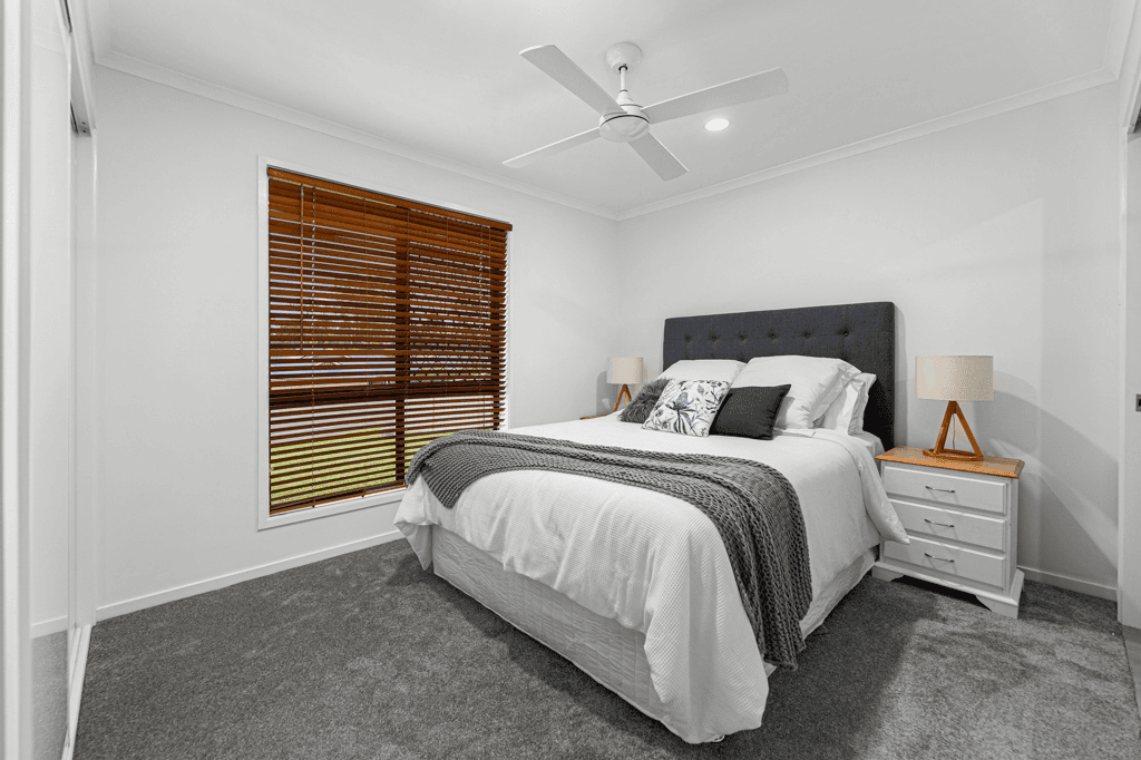 6 Springwater Crescent, MORAYFIELD, QLD 4506