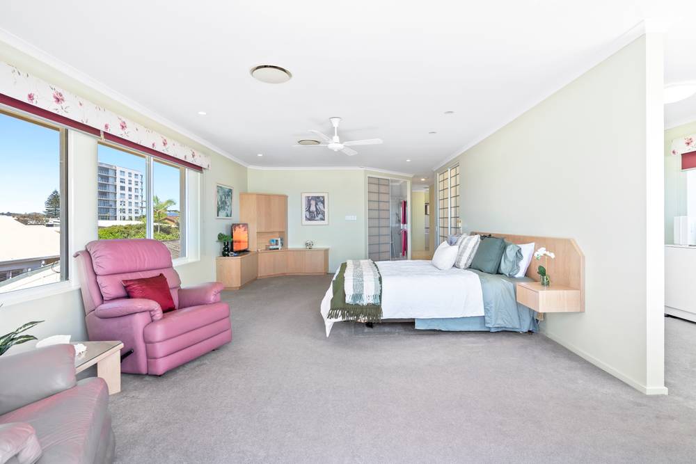 444 The Esplanade, PALM BEACH, QLD 4221