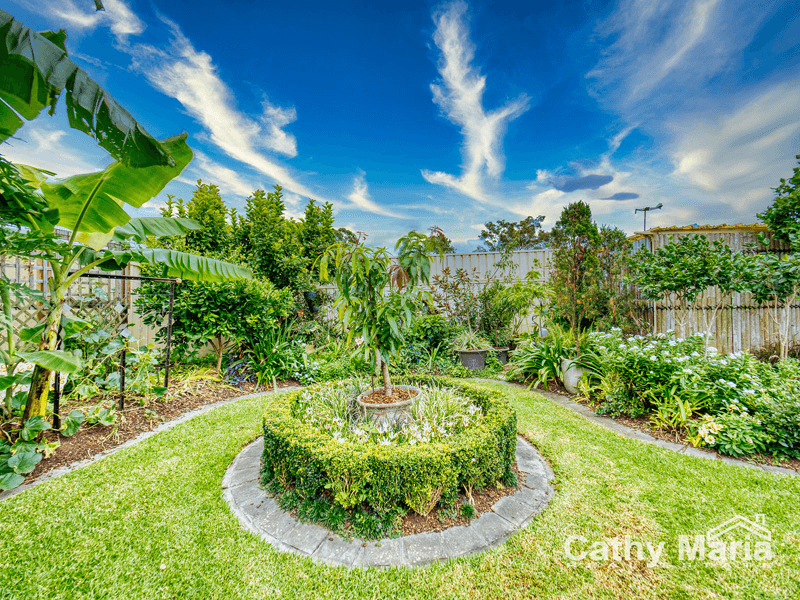 44 Campbell Parade, MANNERING PARK, NSW 2259