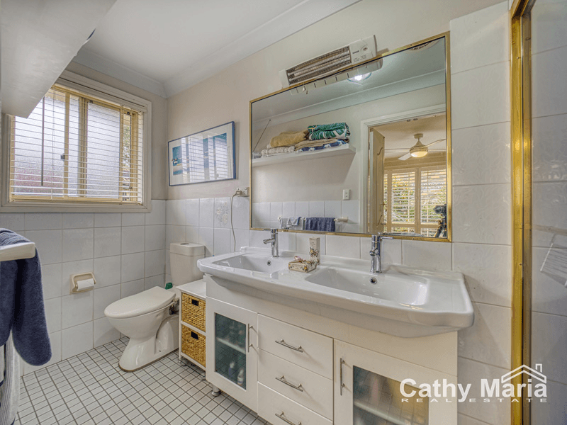 44 Campbell Parade, MANNERING PARK, NSW 2259