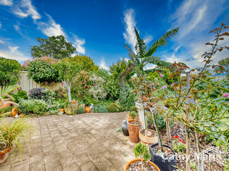 44 Campbell Parade, MANNERING PARK, NSW 2259