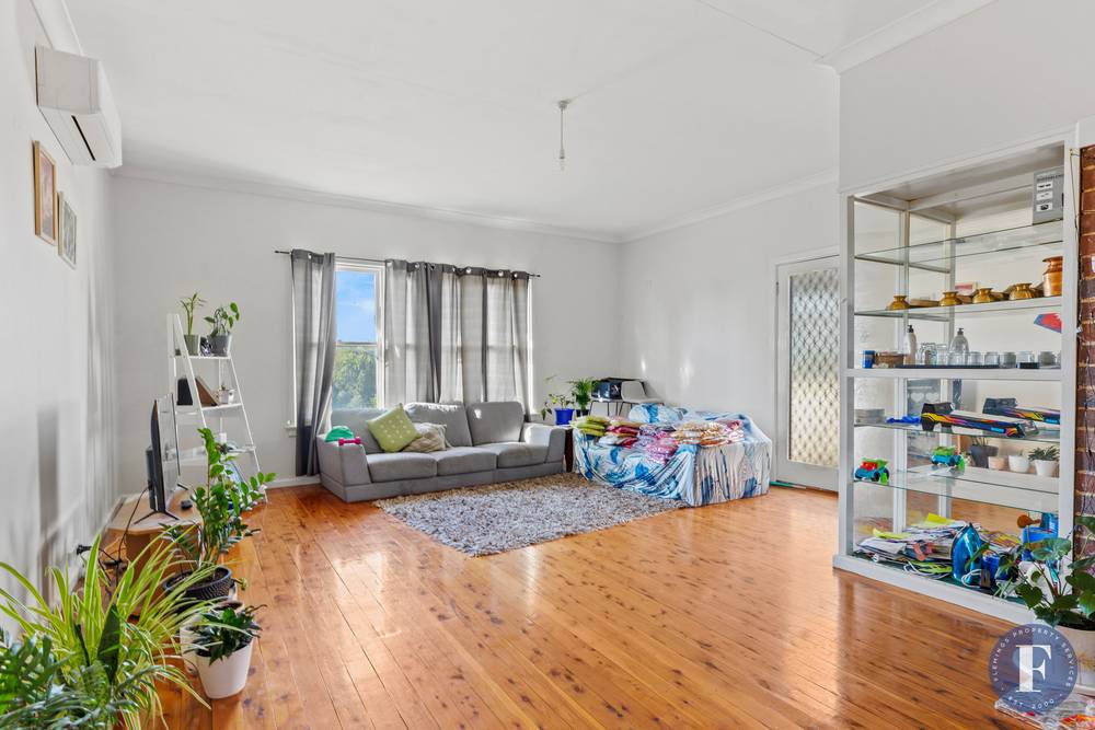 2 Stanley Street, Young, NSW 2594