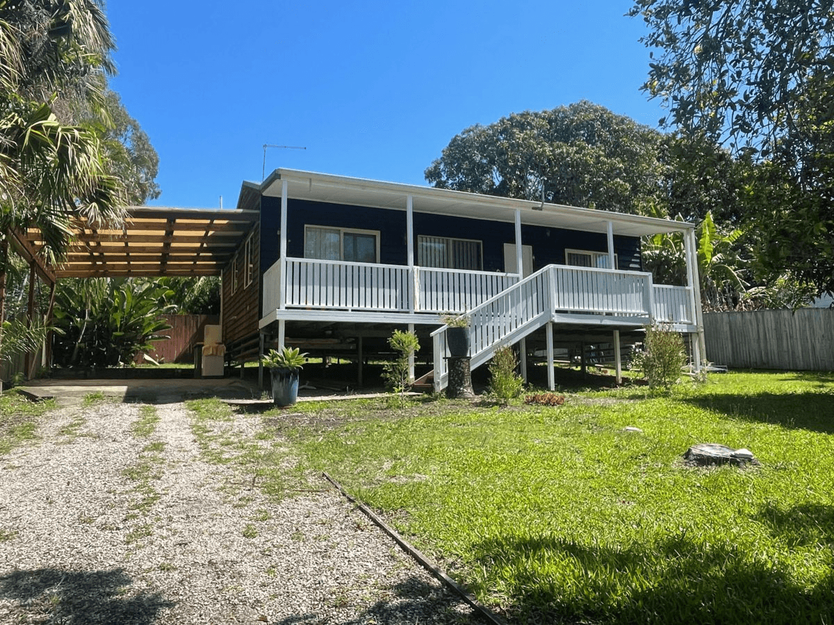 28 Francis Road, MACLEAY ISLAND, QLD 4184